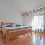 Apartment Queen Funo Centergross