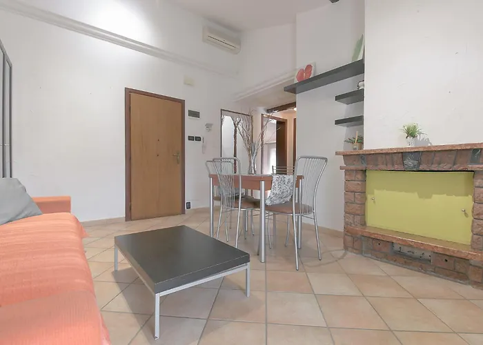 Queen Funo Centergross Кастел Маджиоре